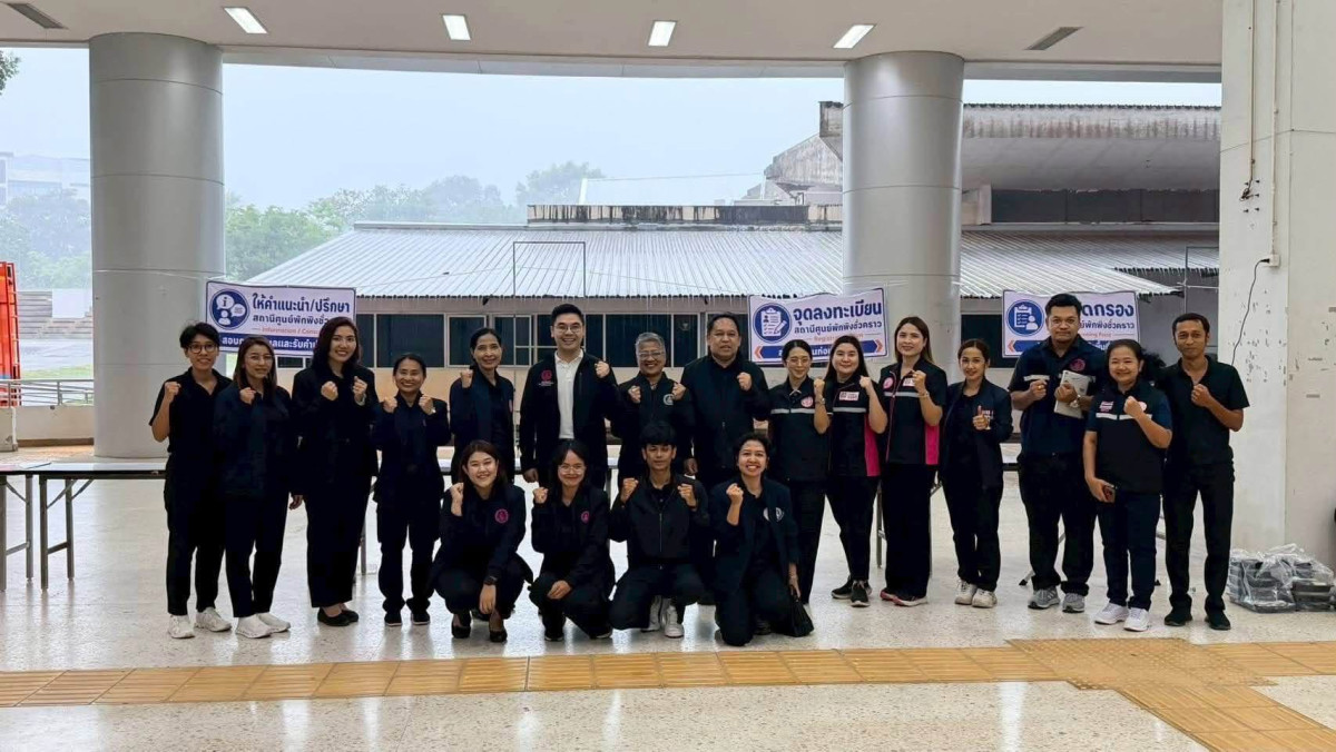 ลงพื้นที่ตรวจเยี่ยมศูนย์พักพิงชั่วคราว ณ อาคารกีฬาและนันทนาการ ศูนย์กีฬาและสุขภาพ มหาวิทยาลัยสงขลานครินทร์ วิทยาเขตหาดใหญ่ จังหวัดสงขลา